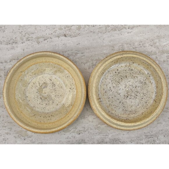 Signed Handcrafted Ceramic Trinket Box Floral Design Speckled Clay - Picture 5 of 8